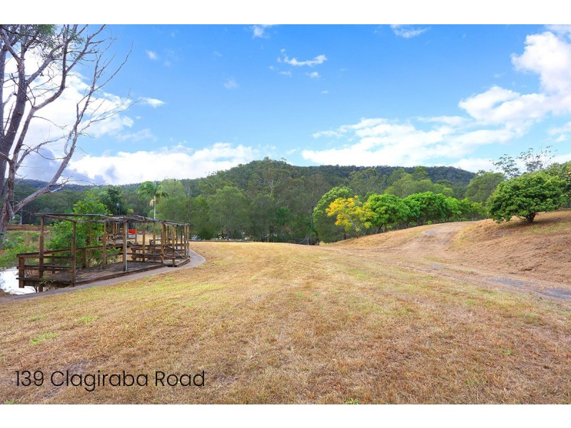 139 Clagiraba Road, Clagiraba QLD 4211