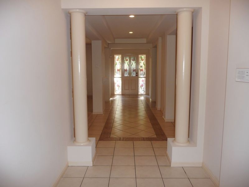 3 Oak Street, Nerang QLD 4211