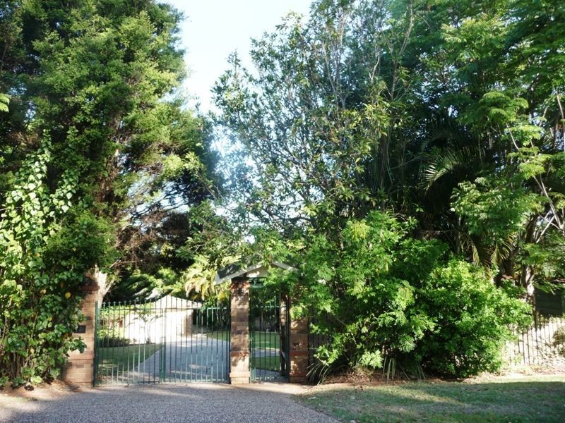 3 Oak Street, Nerang QLD 4211