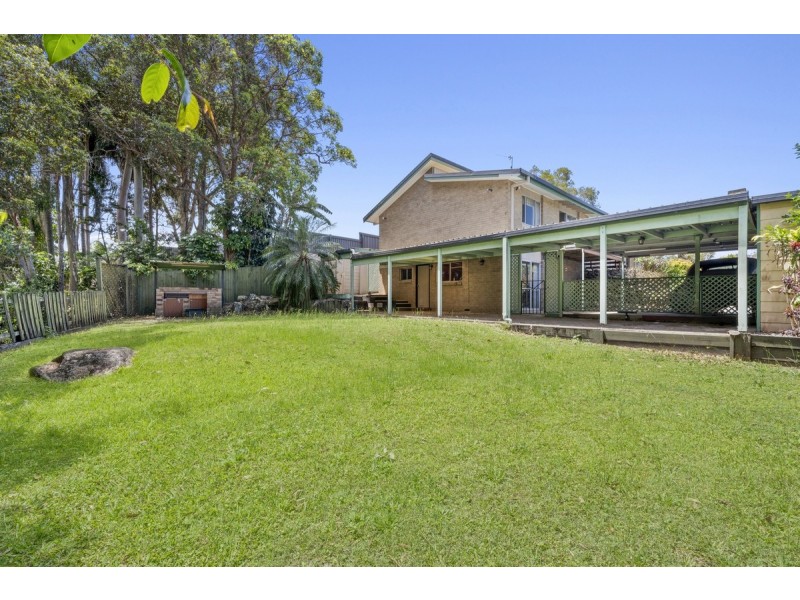 9 Marla Way, Carrara QLD 4211