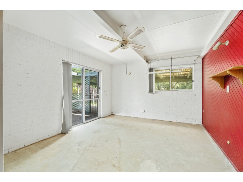 9 Marla Way, Carrara QLD 4211