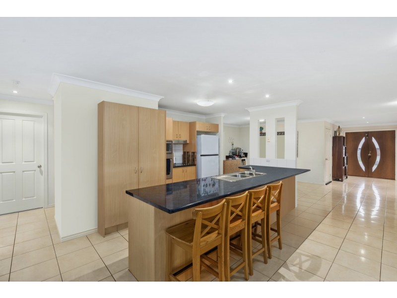 3 Fairy Wren Terrace, Gilston QLD 4211