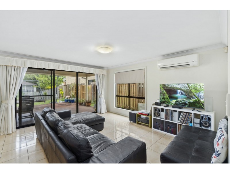 3 Fairy Wren Terrace, Gilston QLD 4211