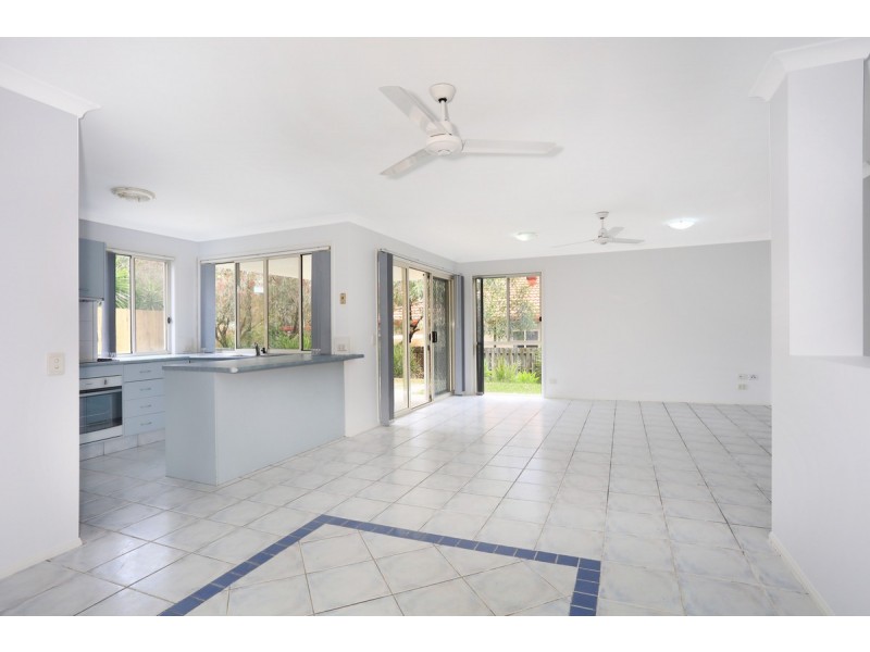 9 Kowhai Place, Nerang QLD 4211