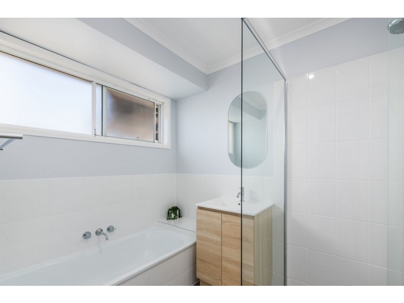 18/11-39 Kingaroy Avenue, Helensvale QLD 4212
