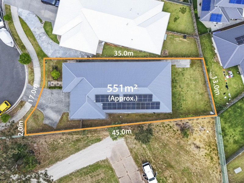 24 Dorchester Close, Pimpama QLD 4209