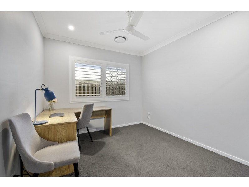 24 Dorchester Close, Pimpama QLD 4209