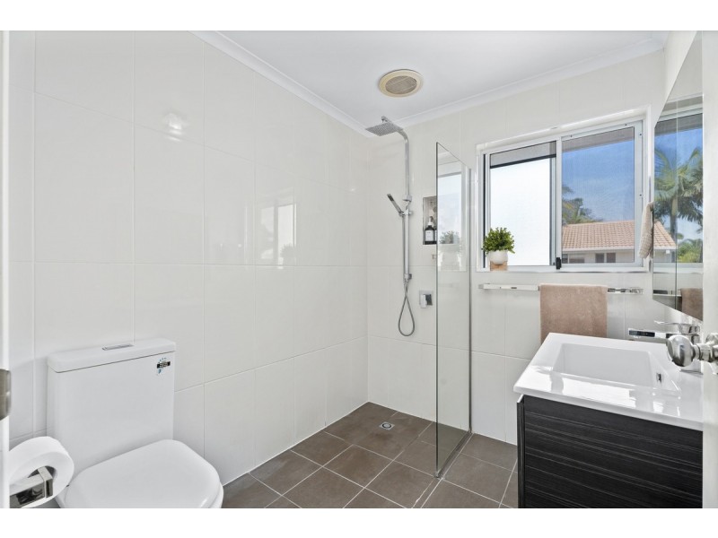 78/125 Pappas Way, Carrara QLD 4211