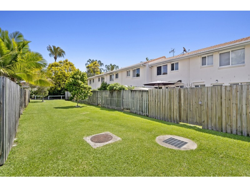 78/125 Pappas Way, Carrara QLD 4211