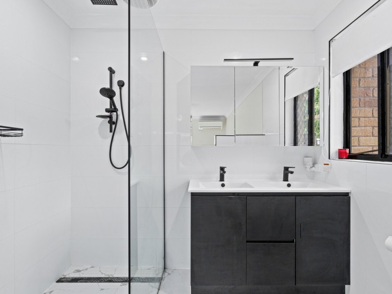 17 Saxon Court, Nerang QLD 4211