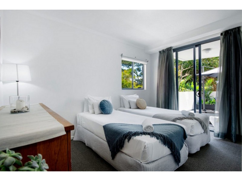 1008/1 Ocean Street, Burleigh Heads QLD 4220