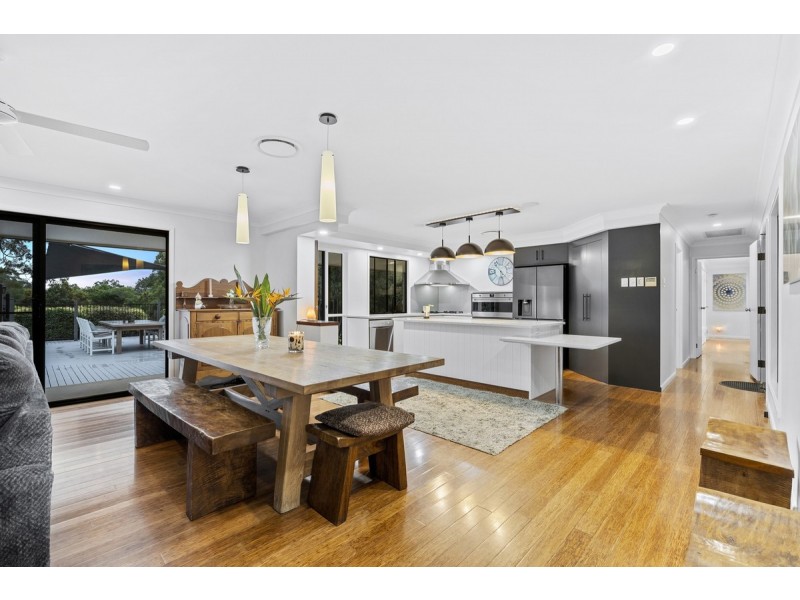 119 San Fernando Drive, Worongary QLD 4213