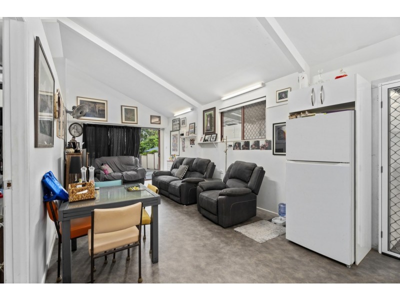 24 North Street, Nerang QLD 4211