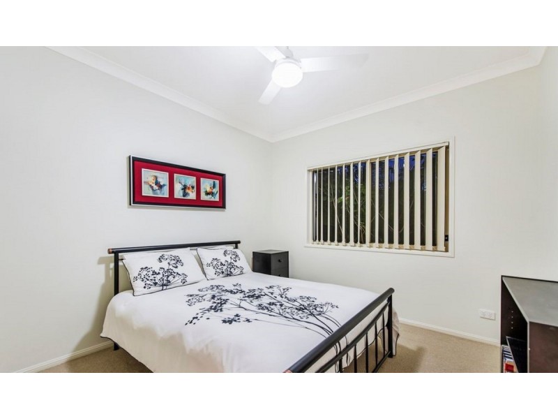 1/60 Freestone Drive, Upper Coomera QLD 4209