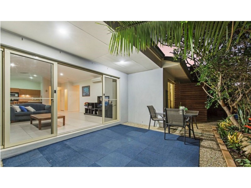 1/60 Freestone Drive, Upper Coomera QLD 4209