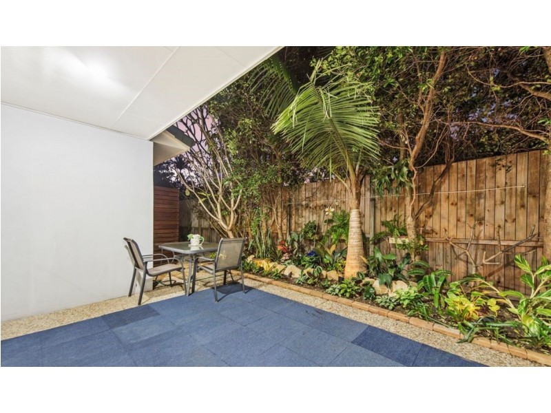 1/60 Freestone Drive, Upper Coomera QLD 4209