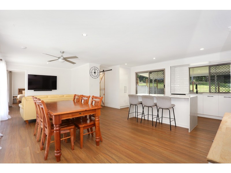 7 Zephyr Street, Nerang QLD 4211