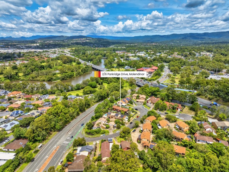 2/6 Parkridge Drive, Molendinar QLD 4214