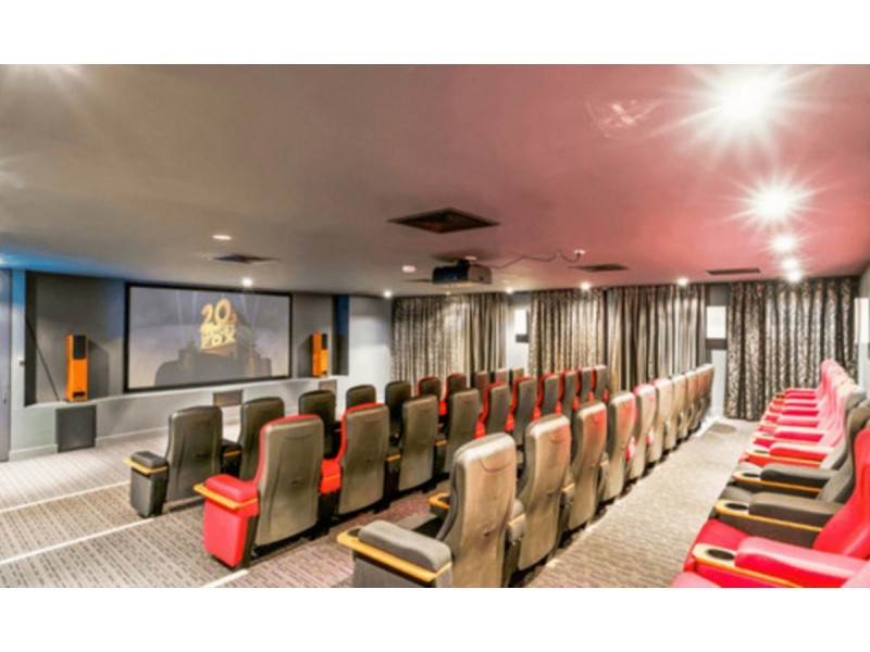 202/299 Napper Road, Arundel QLD 4214