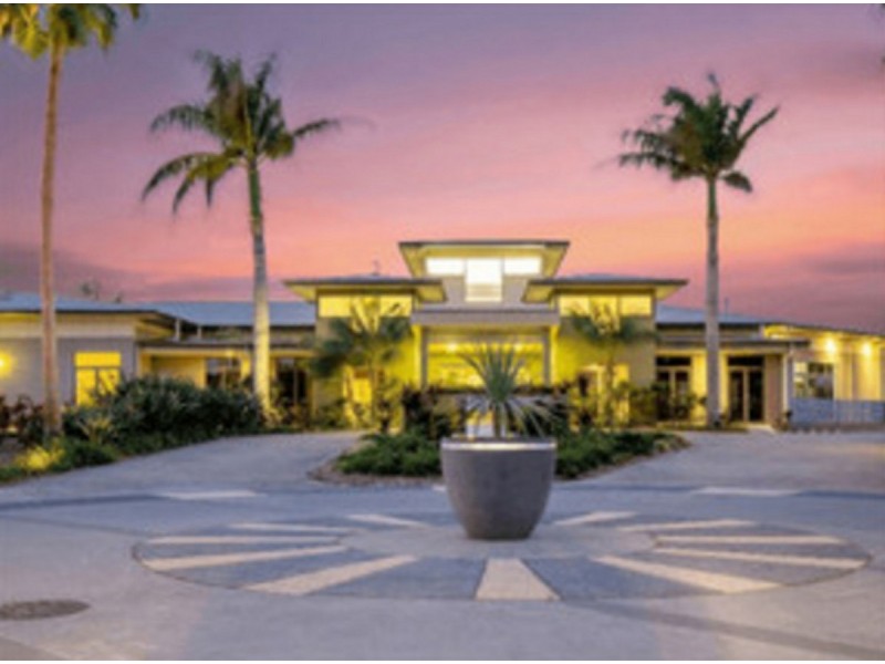 202/299 Napper Road, Arundel QLD 4214