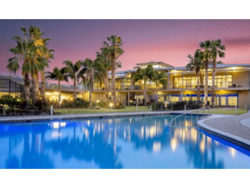 202/299 Napper Road, Arundel QLD 4214