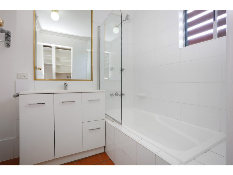 40 Mount Street, Nerang QLD 4211