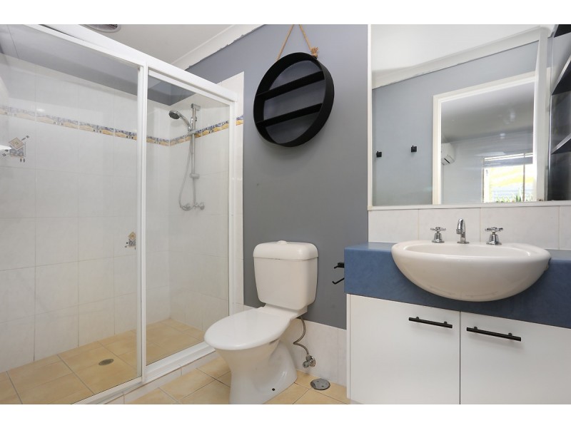 2/61 Riverpark Drive, Nerang QLD 4211