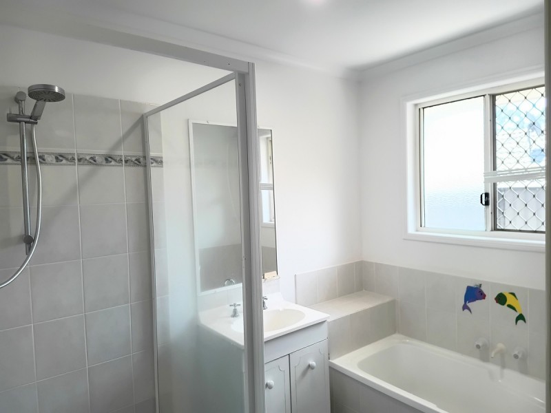 7 Winchester Drive, Nerang QLD 4211