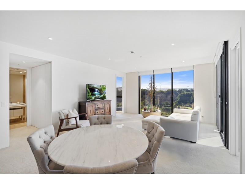 407W/1 Marina Drive, Benowa QLD 4217