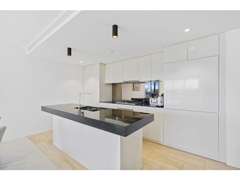 407W/1 Marina Drive, Benowa QLD 4217