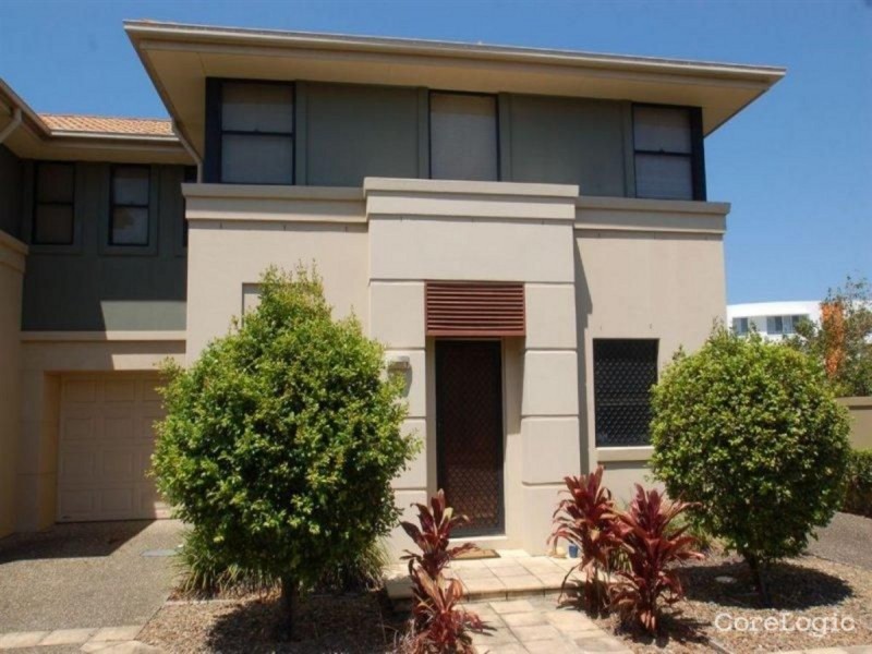 11/1 Pine Valley Drive, Robina QLD 4226