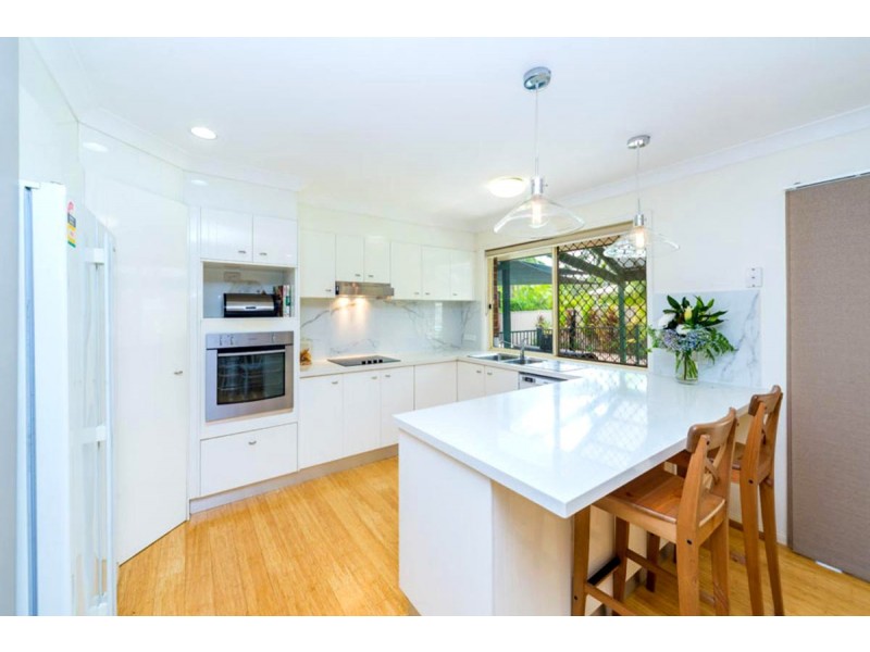 13 Driftwood Place, Parkwood QLD 4214