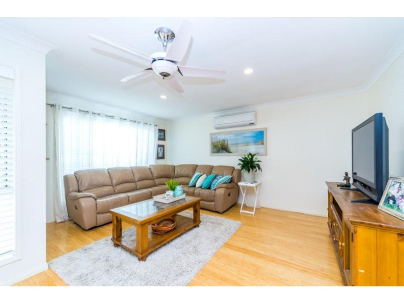 13 Driftwood Place, Parkwood QLD 4214