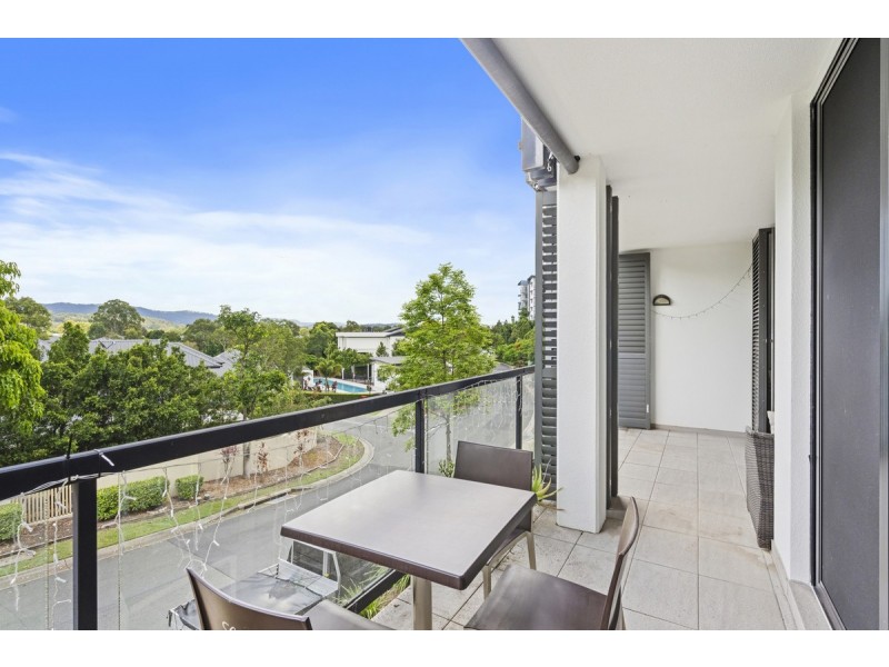 12/310 Easthill Drive, Robina QLD 4226