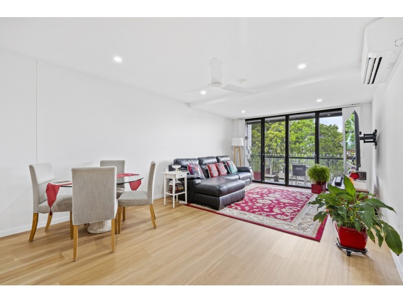 12/310 Easthill Drive, Robina QLD 4226