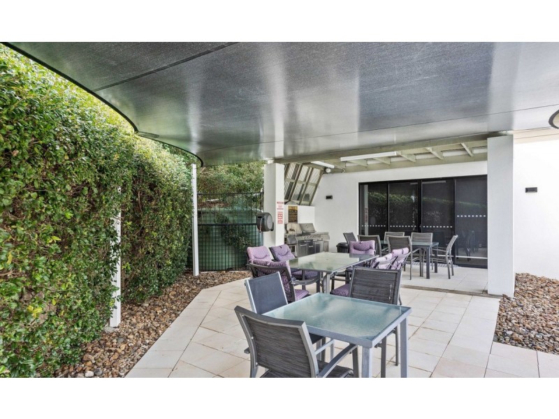 12/310 Easthill Drive, Robina QLD 4226