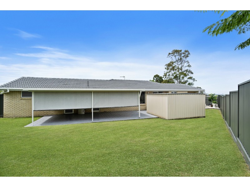 9 Hampshire Close, Highland Park QLD 4211