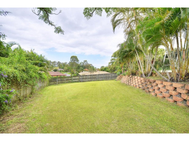 7 Saxon Court, Nerang QLD 4211