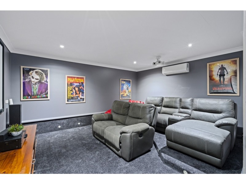 38 Eastern Court, Helensvale QLD 4212