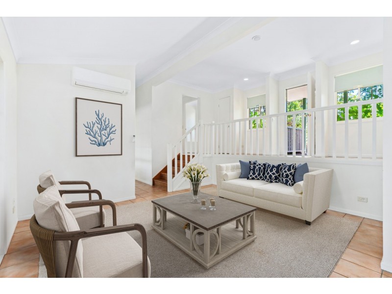 79 Plateau Crescent, Carrara QLD 4211