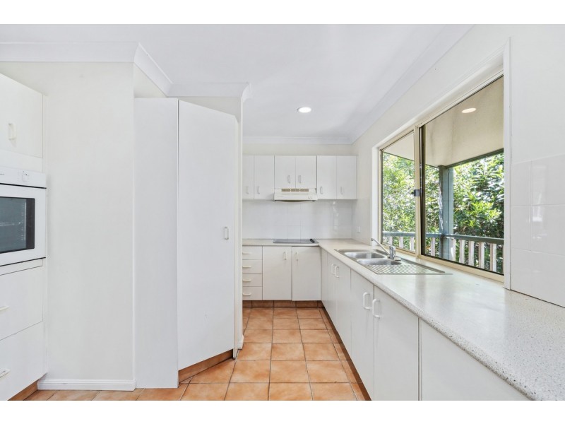 79 Plateau Crescent, Carrara QLD 4211