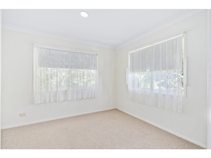 79 Plateau Crescent, Carrara QLD 4211