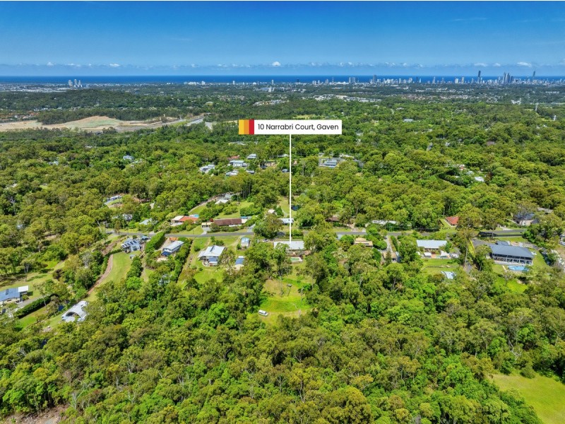 10 Narrabri Court, Gaven QLD 4211