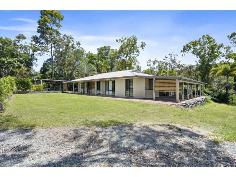 10 Narrabri Court, Gaven QLD 4211