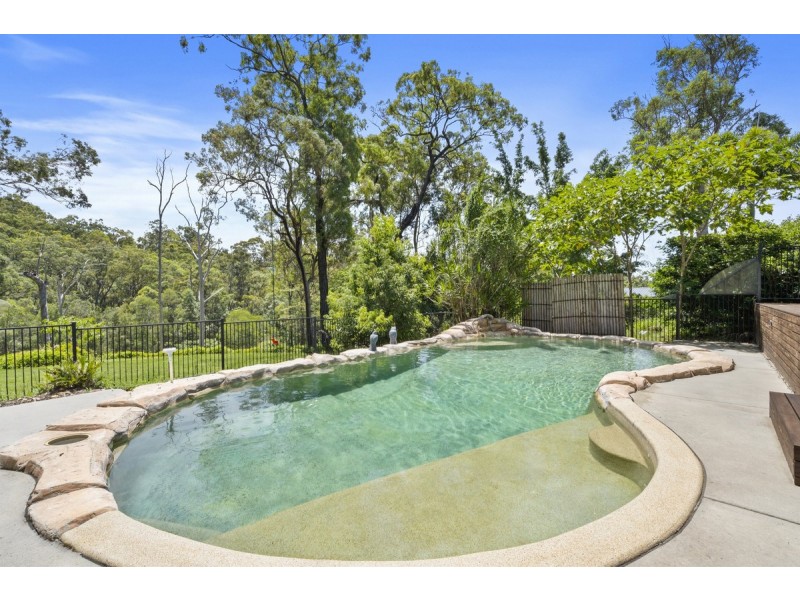 10 Narrabri Court, Gaven QLD 4211