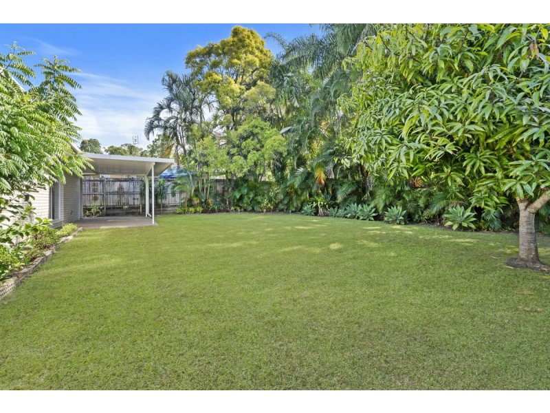 21 Dawnann Court, Carrara QLD 4211