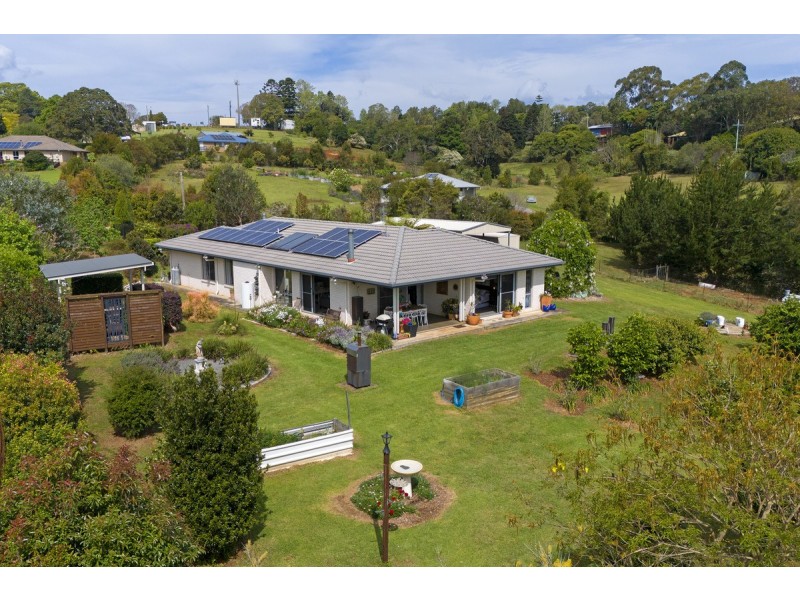63 Acacia Court, Beechmont QLD 4211