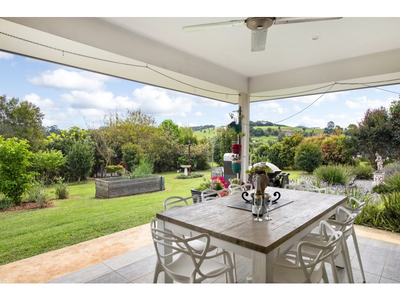 63 Acacia Court, Beechmont QLD 4211