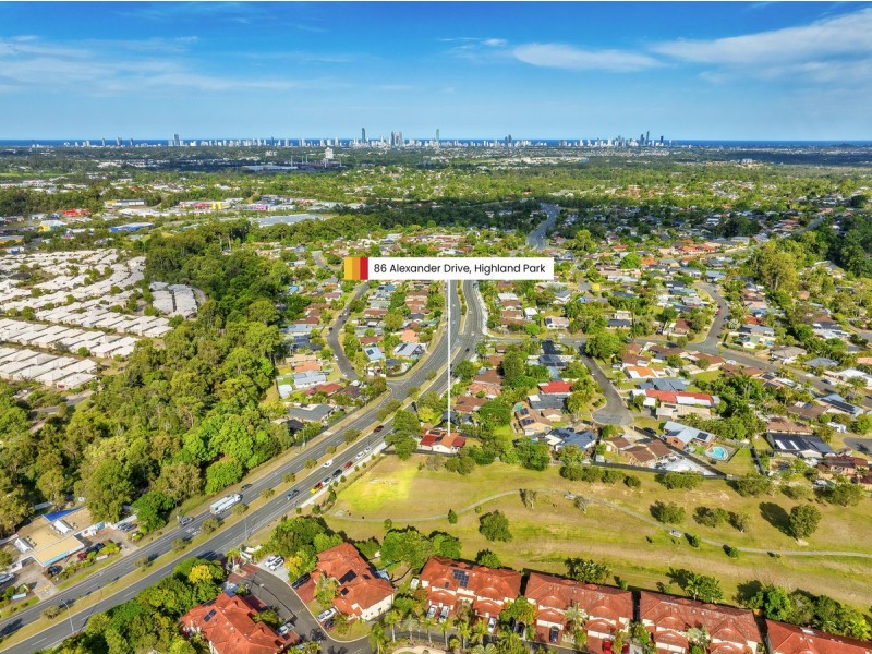 86 Alexander Drive, Highland Park QLD 4211