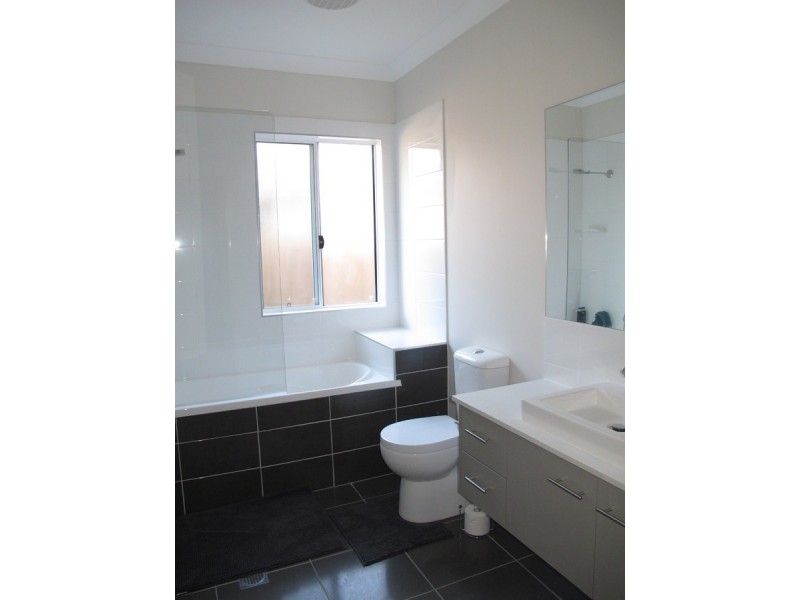 12 Babinda Street, Coomera QLD 4209